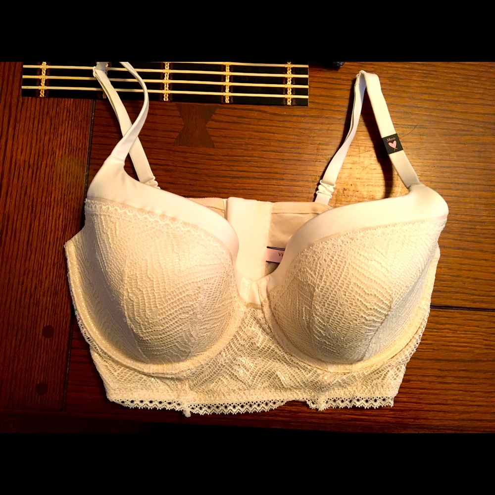 Victoria Secret lined Demi